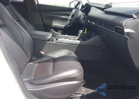 2021 Mazda Mazda3 Premium z USA, uszkodzony, nr VIN JM1BPADL8M1314784